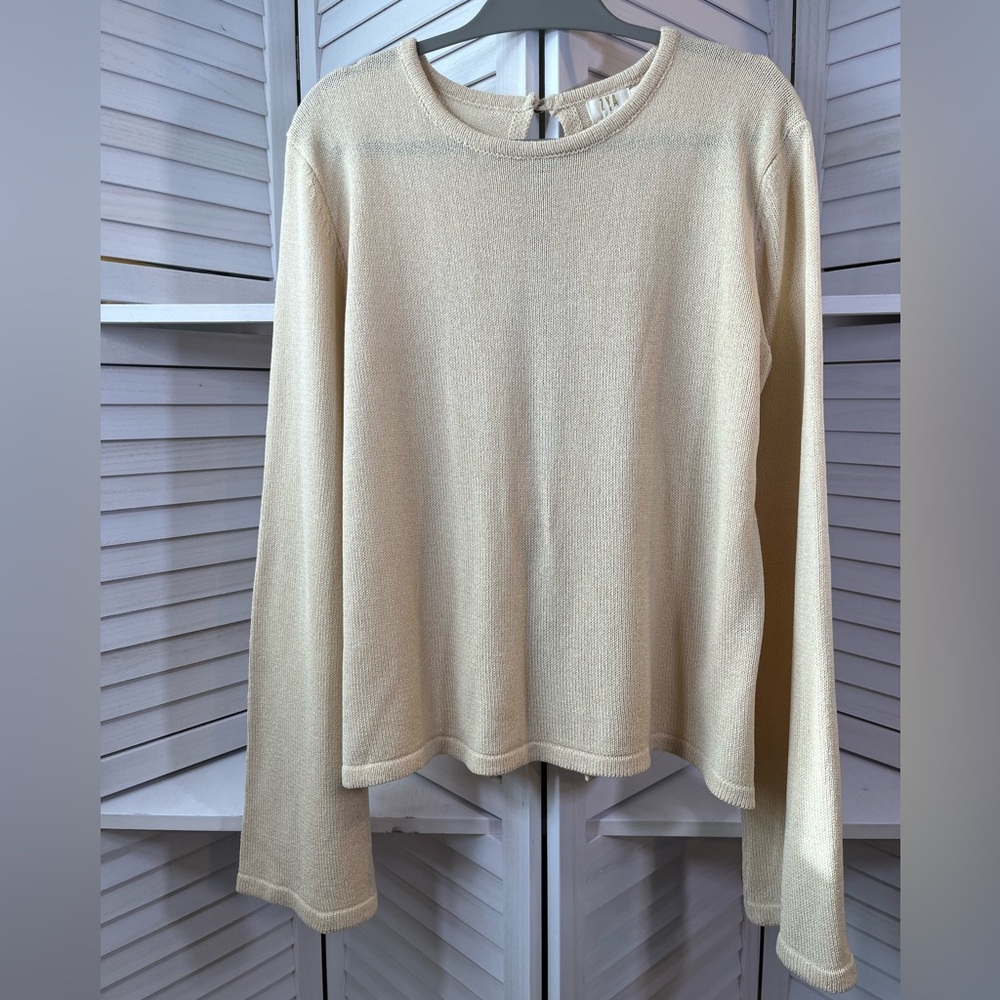 NWOT ZYA SWEATER